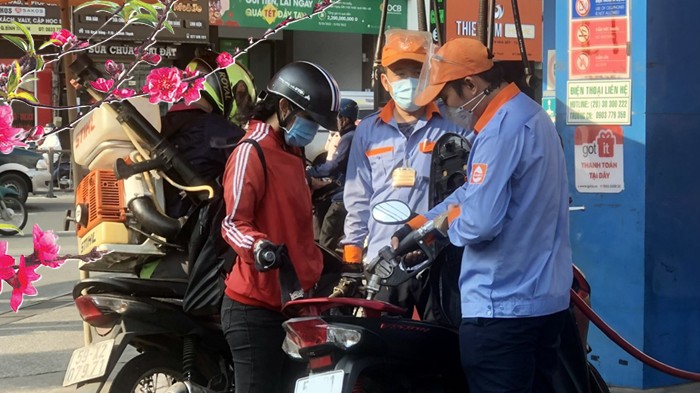 Hệ thống bán lẻ xăng dầu dịp Tết hoạt động ổn định, chưa phát hiện tăng giá bất hợp lý