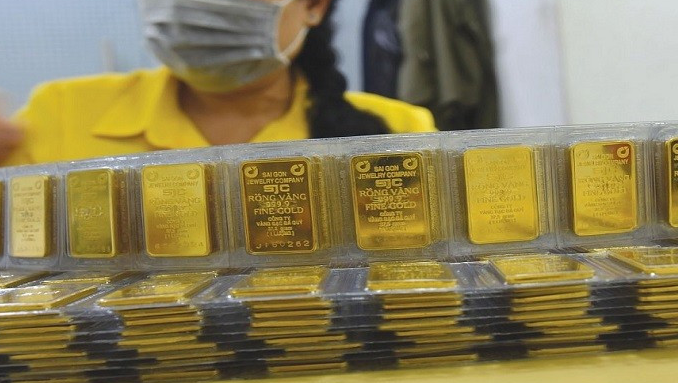 Giá vàng hôm nay 9/3: Trong nước ổn định ở mức cao, thế giới giảm nhẹ