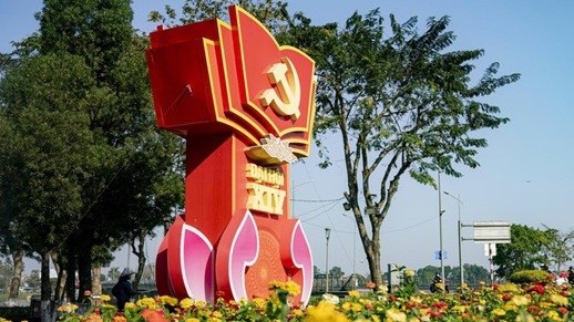 Phát triển lý luận về đường lối đổi mới – hoàn thiện ba trụ cột nền tảng tư tưởng của Đảng trong kỷ nguyên phát triển mới