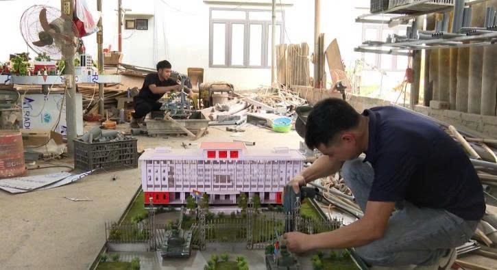 Lào Cai: Lan tỏa tình yêu văn hóa, lịch sử qua mô hình tiểu cảnh Lào Cai: Lan tỏa tình yêu văn hóa, lịch sử qua mô hình tiểu cảnh