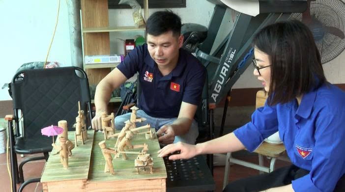 Lào Cai: Lan tỏa tình yêu văn hóa, lịch sử qua mô hình tiểu cảnh Lào Cai: Lan tỏa tình yêu văn hóa, lịch sử qua mô hình tiểu cảnh