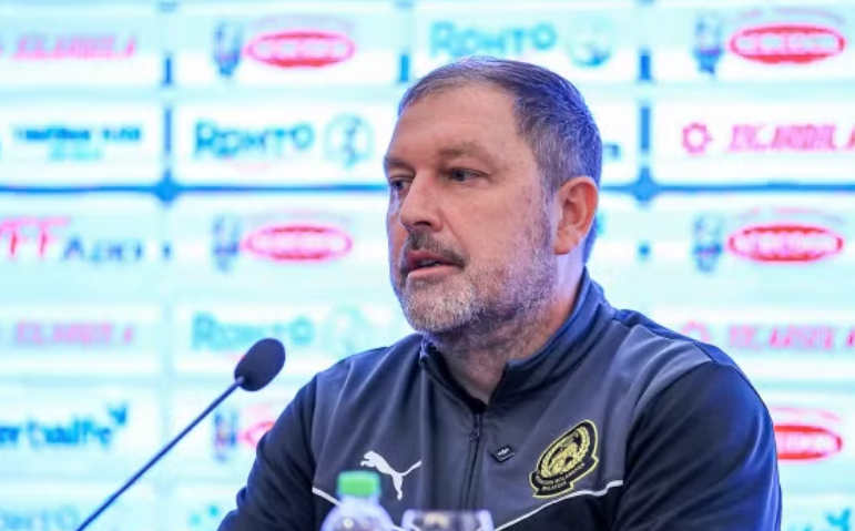 HLV Malaysia ‘than vãn’ sau trận thua tuyển Việt Nam