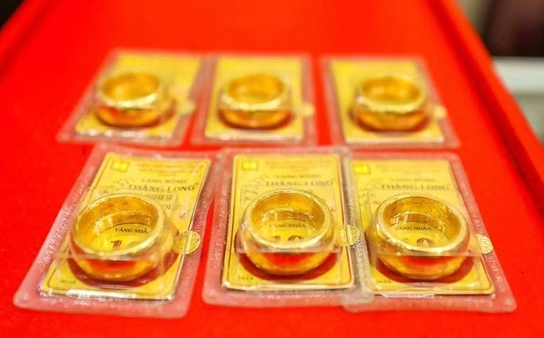Giá vàng ngày 5/4: Đi ngang so với ngày hôm trước Giá vàng ngày 5/4: Đi ngang so với ngày hôm trước