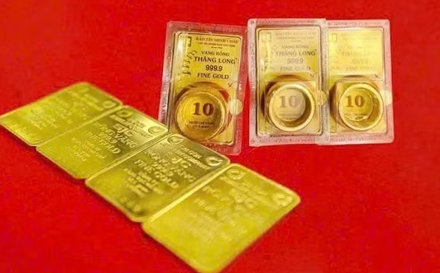 Giá vàng ngày 12/4: Trong nước và thế giới đồng loạt giảm