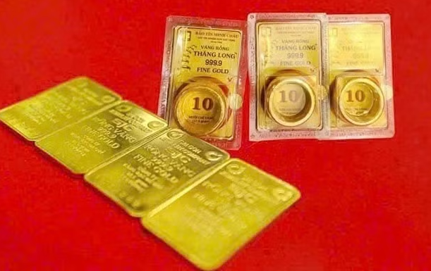Giá vàng ngày 17/4: Vàng trong nước đồng loạt giảm