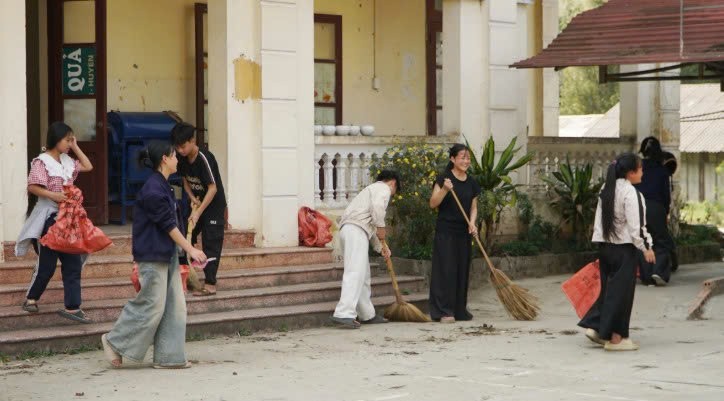 Lào Cai: Nâng cao trách nhiệm cộng đồng xây dựng Tả Van sạch   hạnh phúc