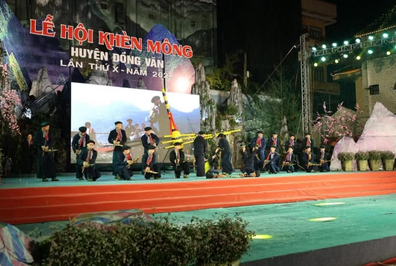 Đến mùa lễ hội khèn H’Mông, Đồng Văn gọi mời du khách