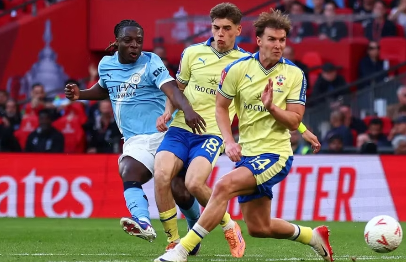 Man City lập kỷ lục chưa từng có ở Cup FA