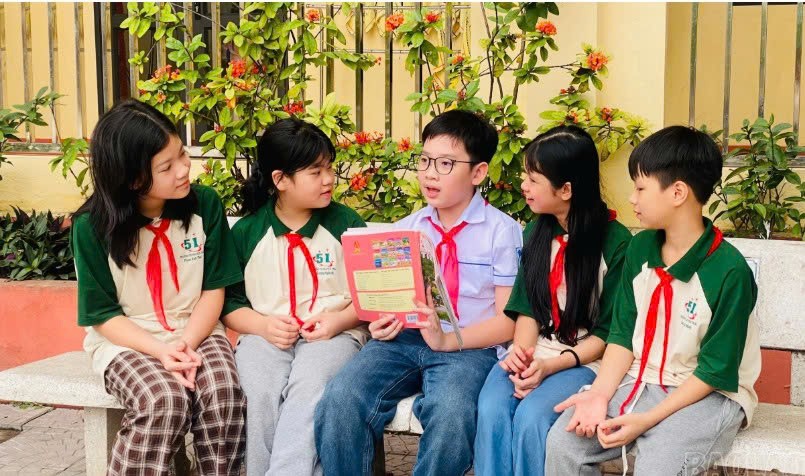 Lào Cai: Cậu học trò viết ước mơ bằng tình yêu tiếng Việt