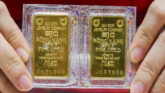 Giá vàng ngày 29/4: Trong nước và thế giới đồng loạt giảm sâu