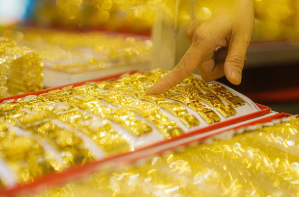 Giá vàng ngày 11/5: Tiếp tục đi ngang