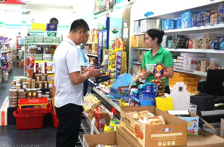 Lào Cai: Chủ động bình ổn thị trường, giữ đà tăng trưởng