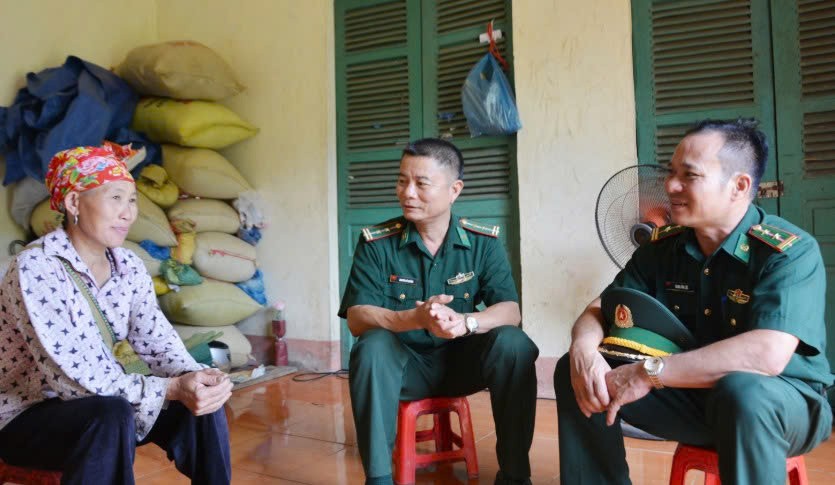Lào Cai: Ấm tình quân dân nơi biên giới A Mú Sung