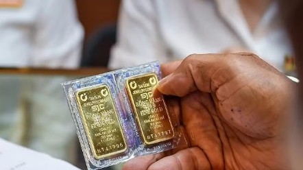 Giá vàng ngày 22/5: Trong nước và thế giới đảo chiều