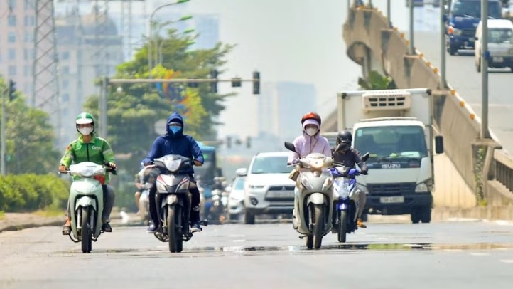 Nắng nóng gay gắt trên cả nước kéo dài tới khi nào?