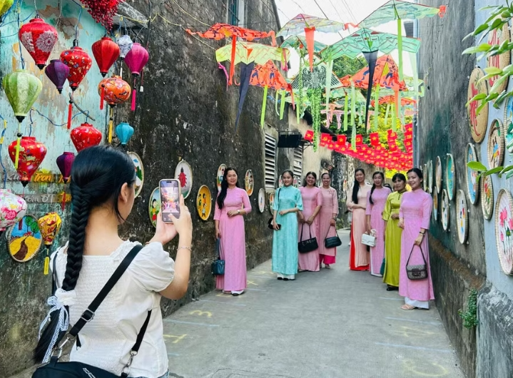 Huế thử nghiệm phố đi bộ