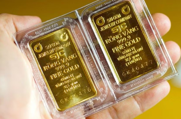 Giá vàng ngày 2/6: Đồng loạt giảm mạnh Giá vàng ngày 2/6: Đồng loạt giảm mạnh