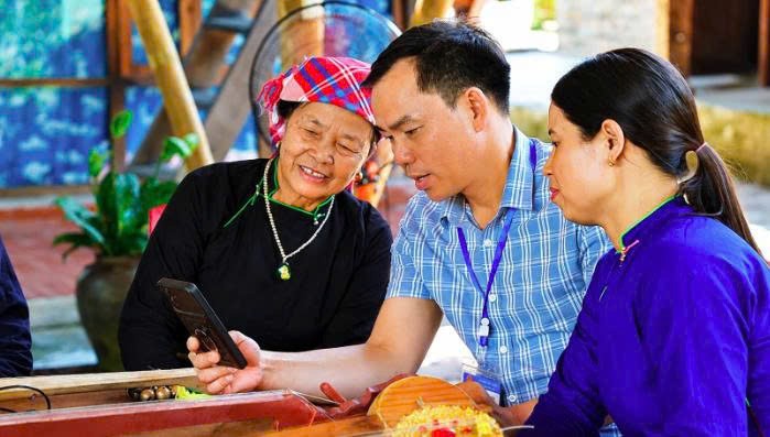 Lào Cai: Mường Bo: "Thay áo mới" sau một năm tinh gọn bộ máy