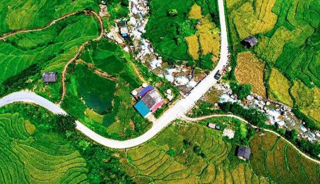 Lào Cai: Mường Bo: "Thay áo mới" sau một năm tinh gọn bộ máy