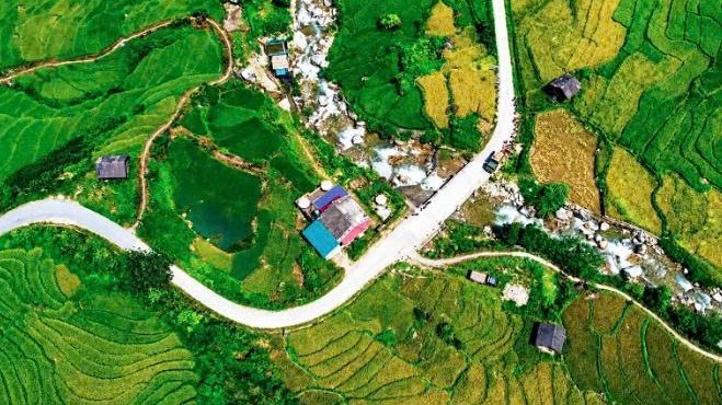 Lào Cai: Mường Bo: "Thay áo mới" sau một năm tinh gọn bộ máy