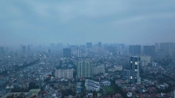 Cảnh báo đỏ ở bầu trời đô thị