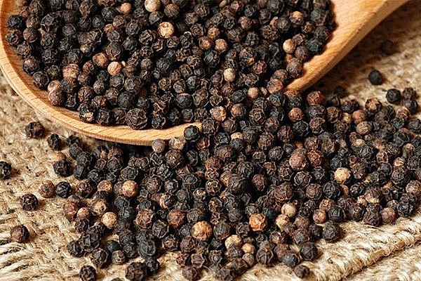 Giá nông sản hôm nay 5/6: Cà phê giảm sâu, hồ tiêu phục hồi, lúa gạo giao dịch trầm lắng