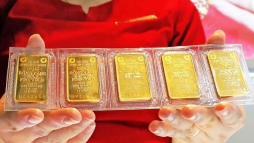 Giá vàng ngày 15/6: Trong nước và thế giới đảo chiều Giá vàng ngày 15/6: Trong nước và thế giới đảo chiều
