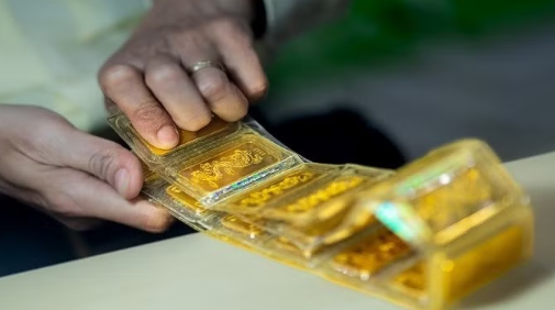 Giá vàng ngày 16/6: Tiếp đà tăng mạnh Giá vàng ngày 16/6: Tiếp đà tăng mạnh