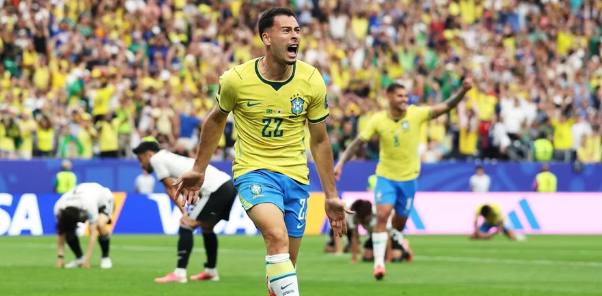 Nhật Bản gục ngã trước Brazil ở phút 95