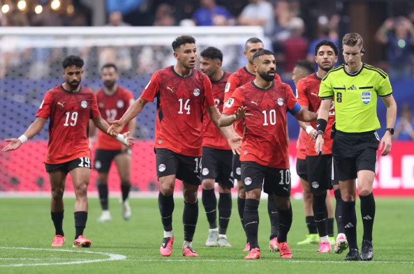 Argentina ngược dòng khó tin thắng Ai Cập