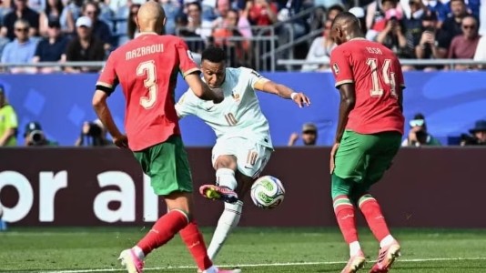 Sự trùng hợp khó tin giữa Mbappe và Messi tại World Cup