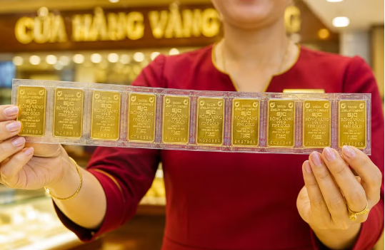 Giá vàng ngày 28/7: Đồng loạt tăng