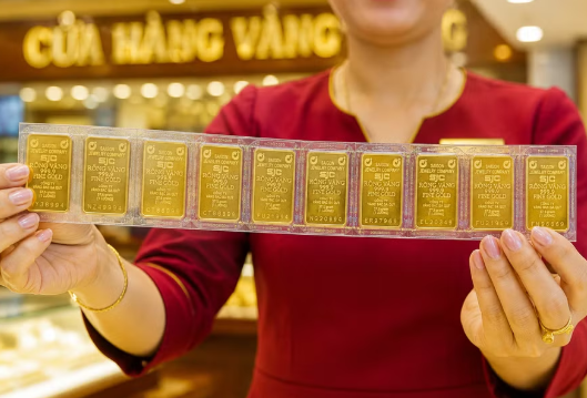 Giá vàng ngày 21/8: Đồng loạt tăng