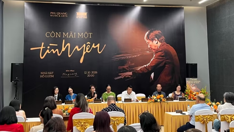Đêm nhạc đặc biệt Phú Quang: “Khi ký ức trở thành di sản, tình yêu là sự tiếp nối”
