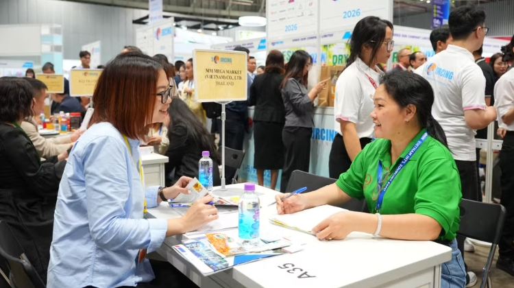 Chuyển đổi số mở đường cho hàng Việt vào chuỗi cung ứng toàn cầu Chuyển đổi số mở đường cho hàng Việt vào chuỗi cung ứng toàn cầu