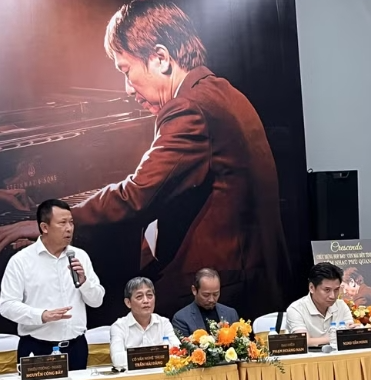 Đêm nhạc đặc biệt Phú Quang: “Khi ký ức trở thành di sản, tình yêu là sự tiếp nối”