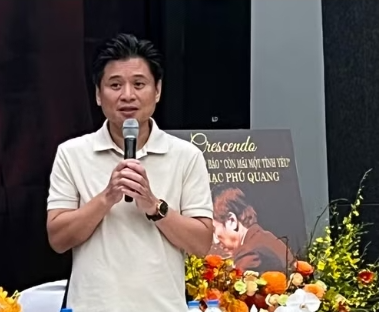 Đêm nhạc đặc biệt Phú Quang: “Khi ký ức trở thành di sản, tình yêu là sự tiếp nối”