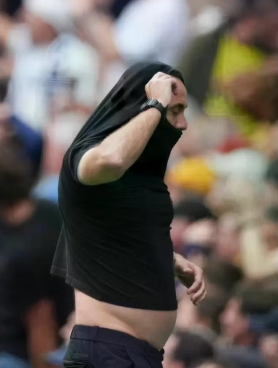 HLV Tottenham thất vọng cực điểm sau trận thua Aston Villa