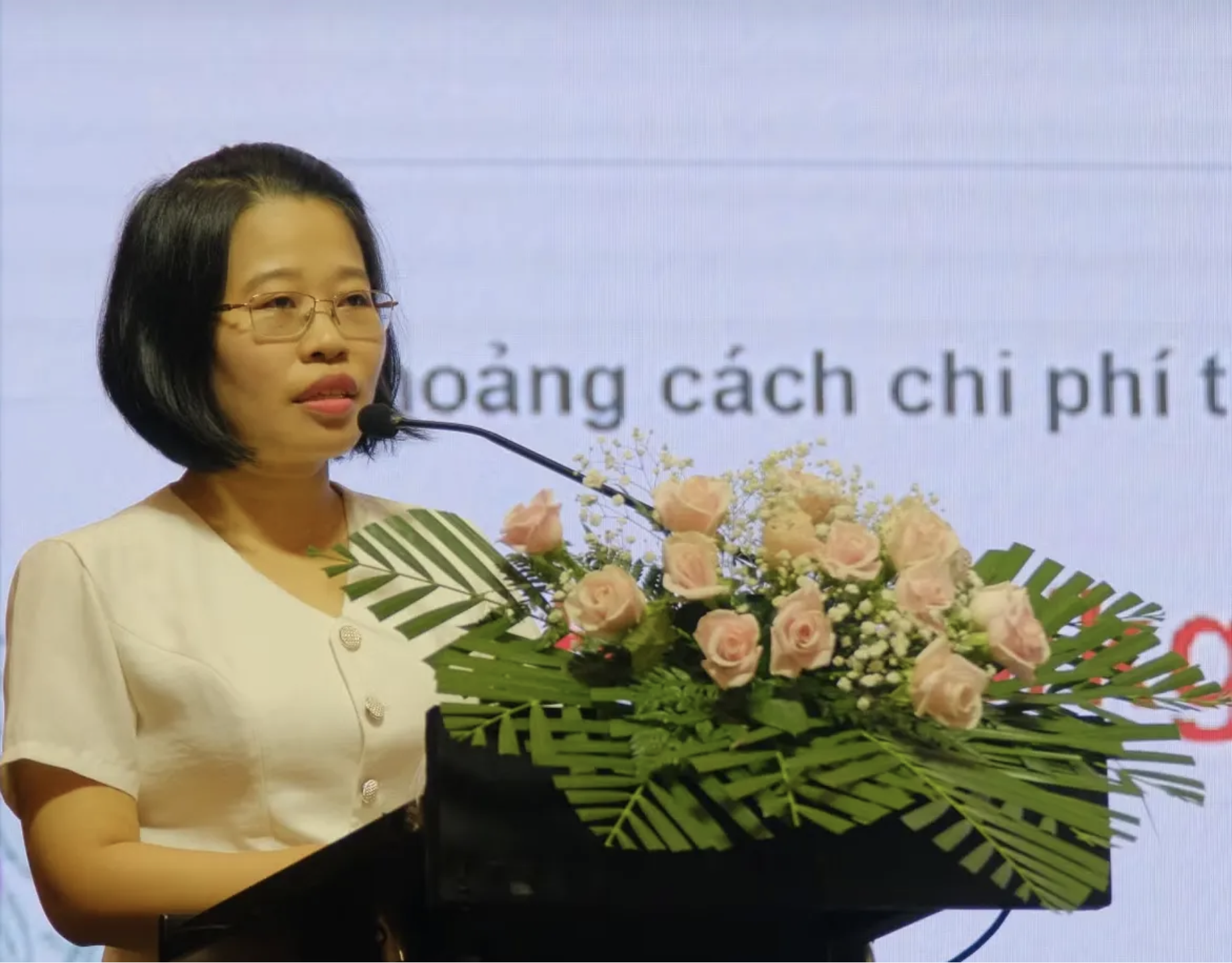 Chuyên gia VASEP Phùng Thị Kim Thu chia sẻ về những điểm nghẽn của ngành tôm Việt Nam. Chuyên gia VASEP Phùng Thị Kim Thu chia sẻ về những điểm nghẽn của ngành tôm Việt Nam.