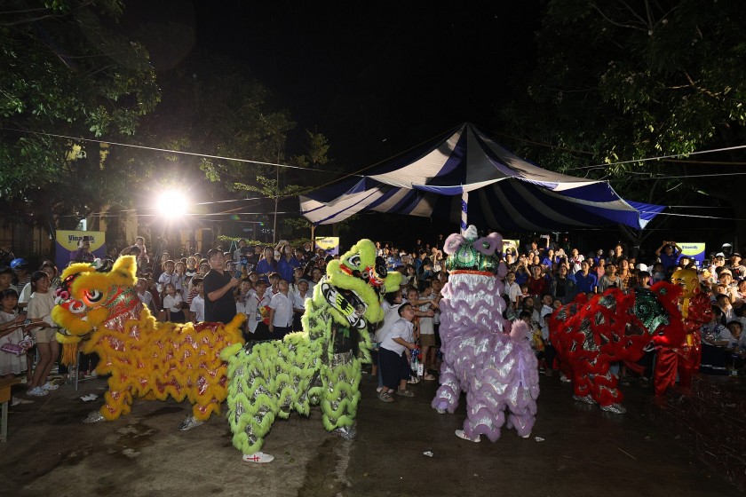 Gần 40.000 trẻ em cả nước vui đón Trung thu cùng Vinamilk Gần 40.000 trẻ em cả nước vui đón Trung thu cùng Vinamilk