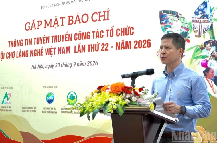 Đẩy mạnh quảng bá, số hóa và kết nối thị trường cho sản phẩm làng nghề Đẩy mạnh quảng bá, số hóa và kết nối thị trường cho sản phẩm làng nghề