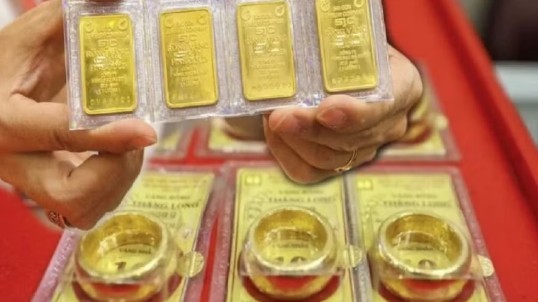 Giá vàng ngày 16/10: Trong nước đi ngang, thế giới tăng trở lại