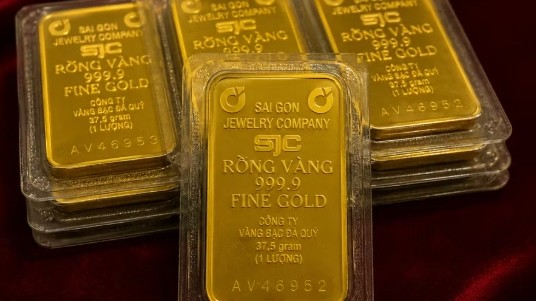 Giá vàng ngày 18/10: Đồng loạt giảm nhẹ