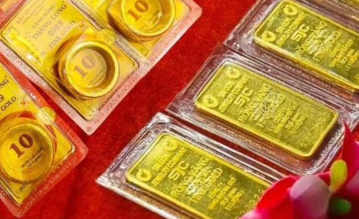 Giá vàng ngày 25/10: Tiếp đà lao dốc