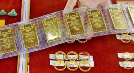 Giá vàng ngày 27/10: Vàng thế giới tăng trở lại