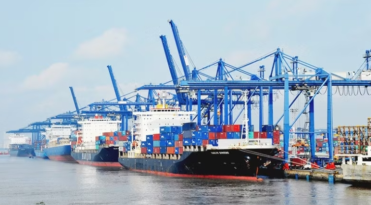 Giải bài toán thị trường hàng hóa Việt Nam