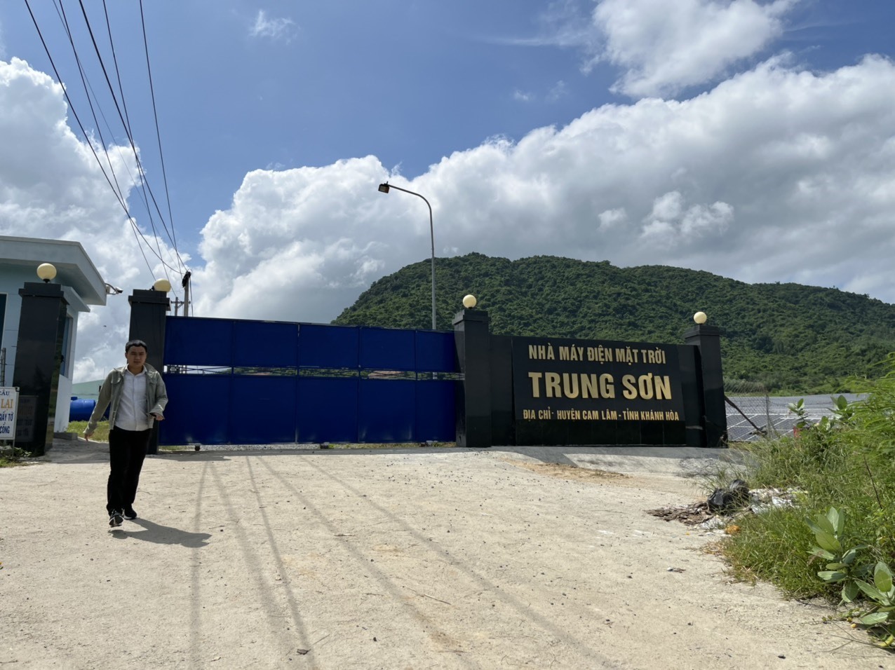 Khánh Hòa nói gì vụ điện mặt trời ngàn tỉ chồng lấn quy hoạch đất rừng?