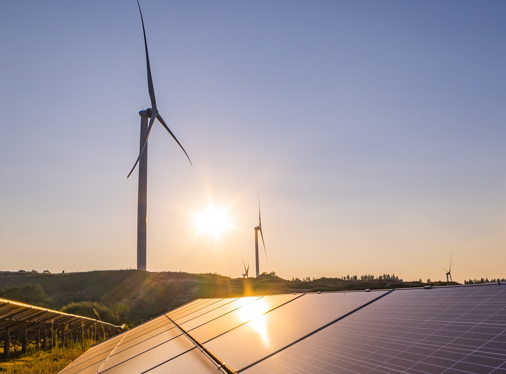 Khủng hoảng năng lượng toàn cầu và bước ngoặt lịch sử