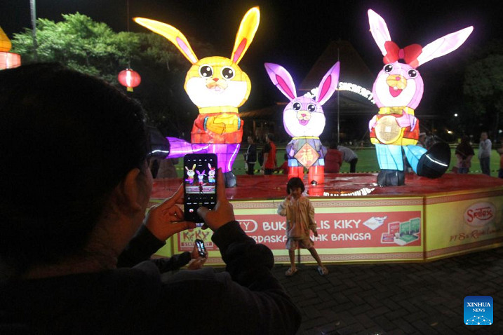 Hình ảnh không khí Tết Nguyên đán tràn ngập châu Á Hình ảnh không khí Tết Nguyên đán tràn ngập châu Á