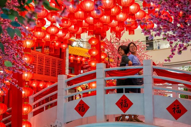 Hình ảnh không khí Tết Nguyên đán tràn ngập châu Á Hình ảnh không khí Tết Nguyên đán tràn ngập châu Á